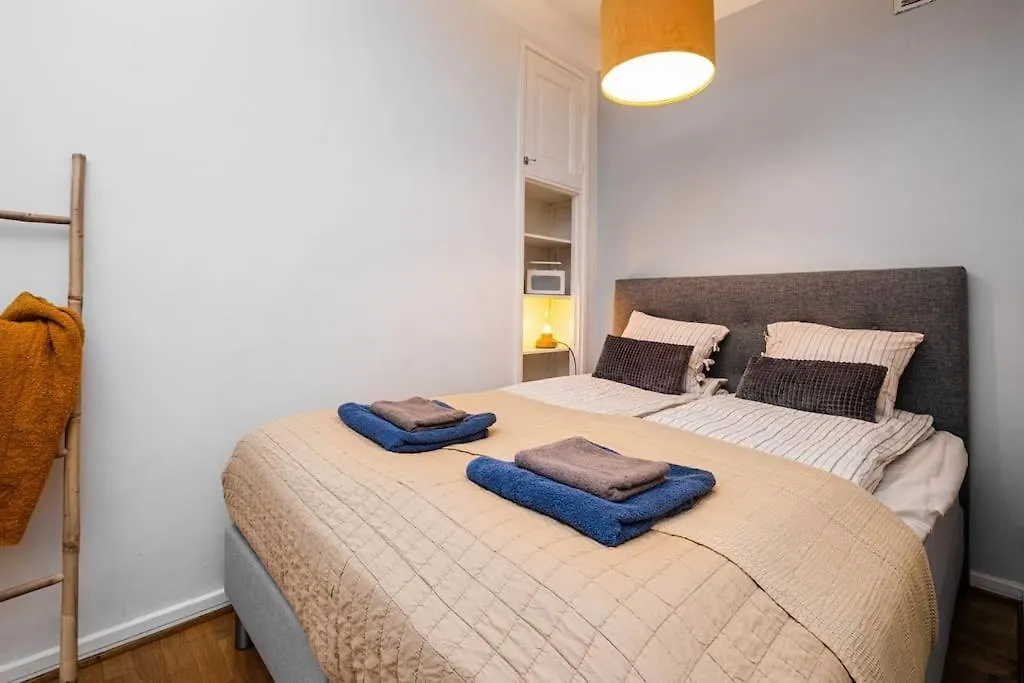 Prime City Escape 45 Square Meters Helsinki Apartment